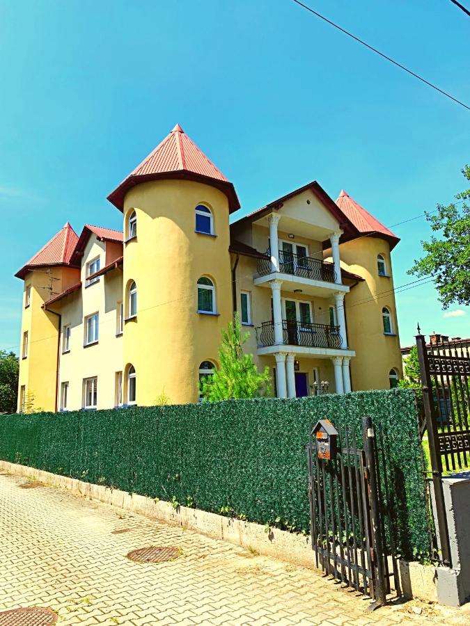 The Castle Suites & Apartment - Free Parking - (Adults Only) Cracóvia Exterior foto