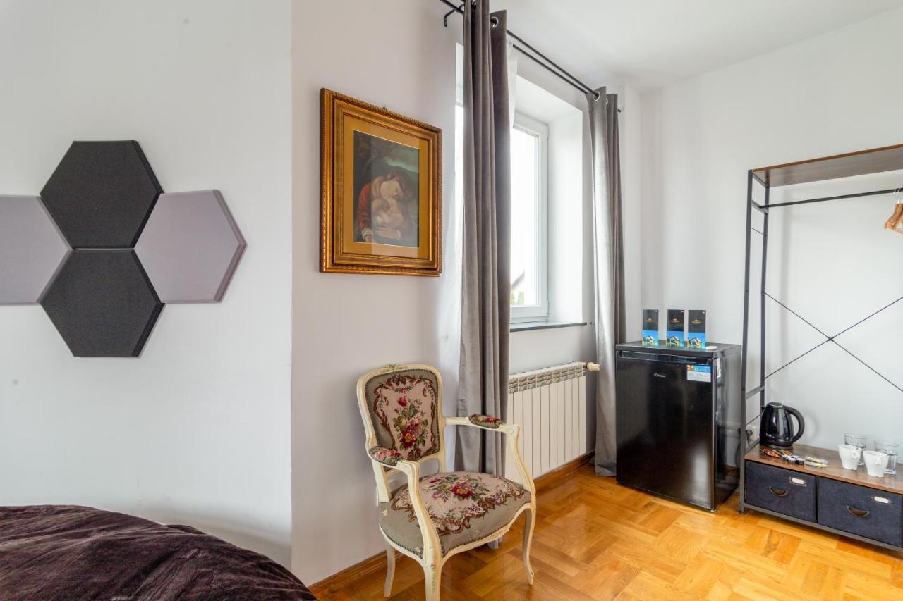 The Castle Suites & Apartment - Free Parking - (Adults Only) Cracóvia Exterior foto