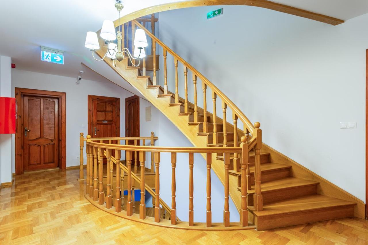 The Castle Suites & Apartment - Free Parking - (Adults Only) Cracóvia Exterior foto